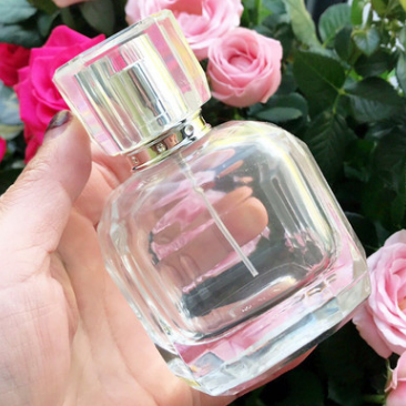 100ml glass perfume bottle with pump spray